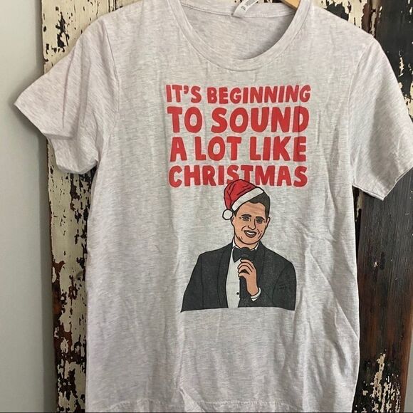 2 Michael Buble’ T-shirts. - Picture 12 of 16